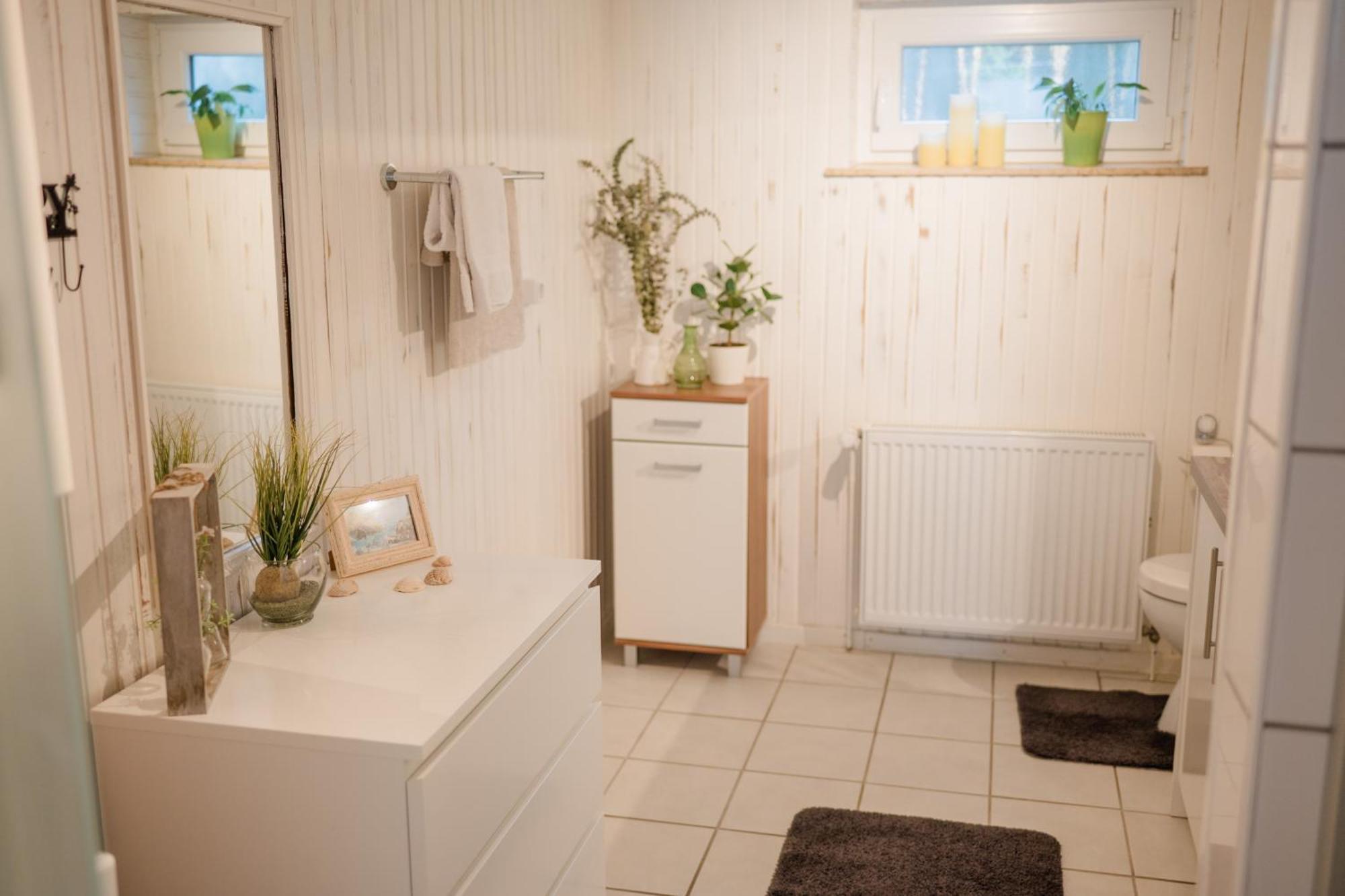Buchlindenweg - Zimmer & Ferienwohnung Breitscheid  Екстериор снимка